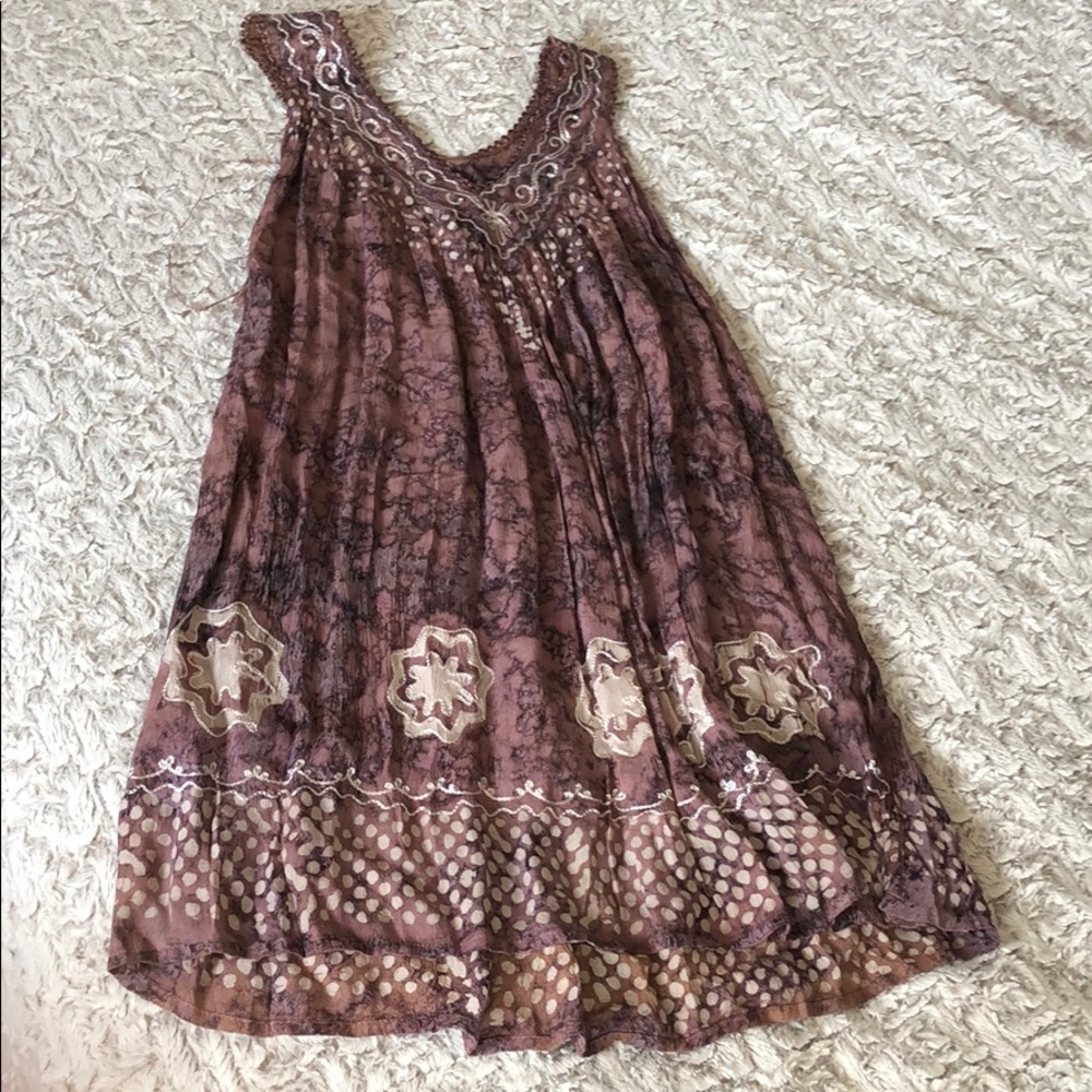 LONG & FLOWY SHIRT